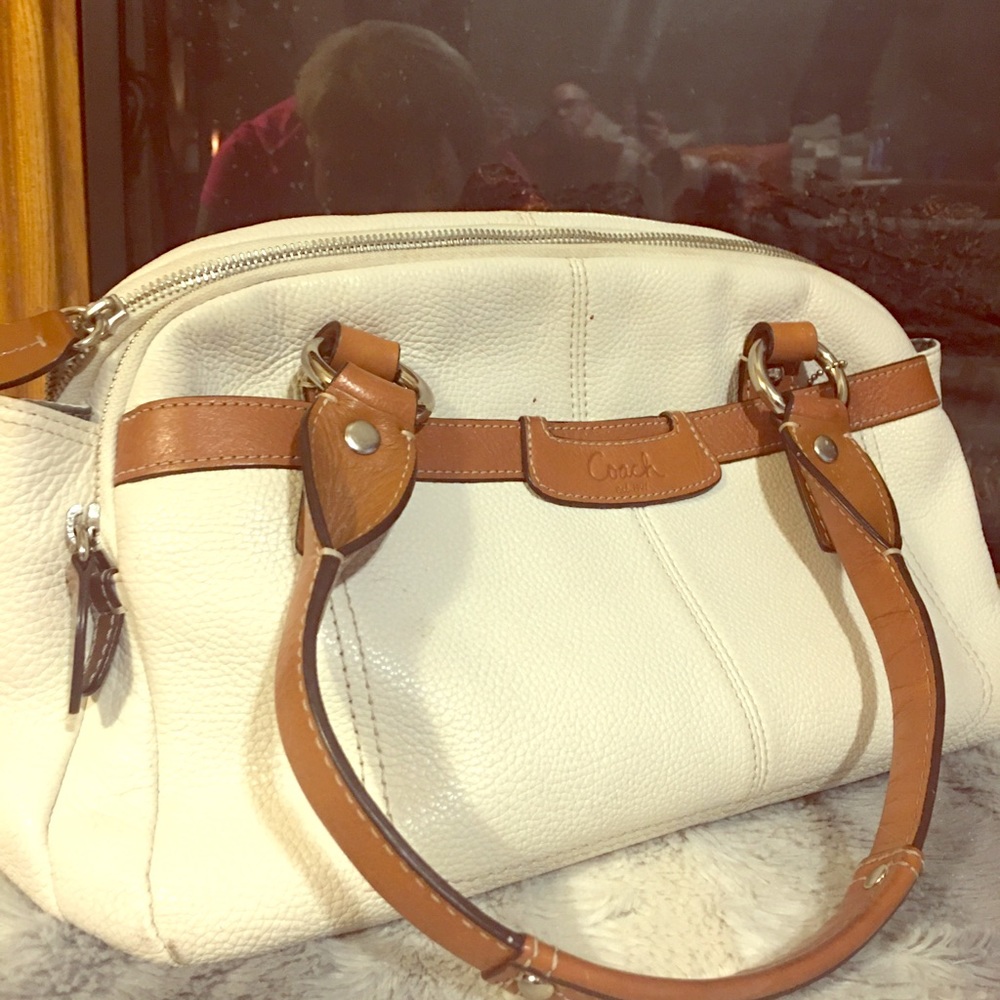 Excellent real coach purse